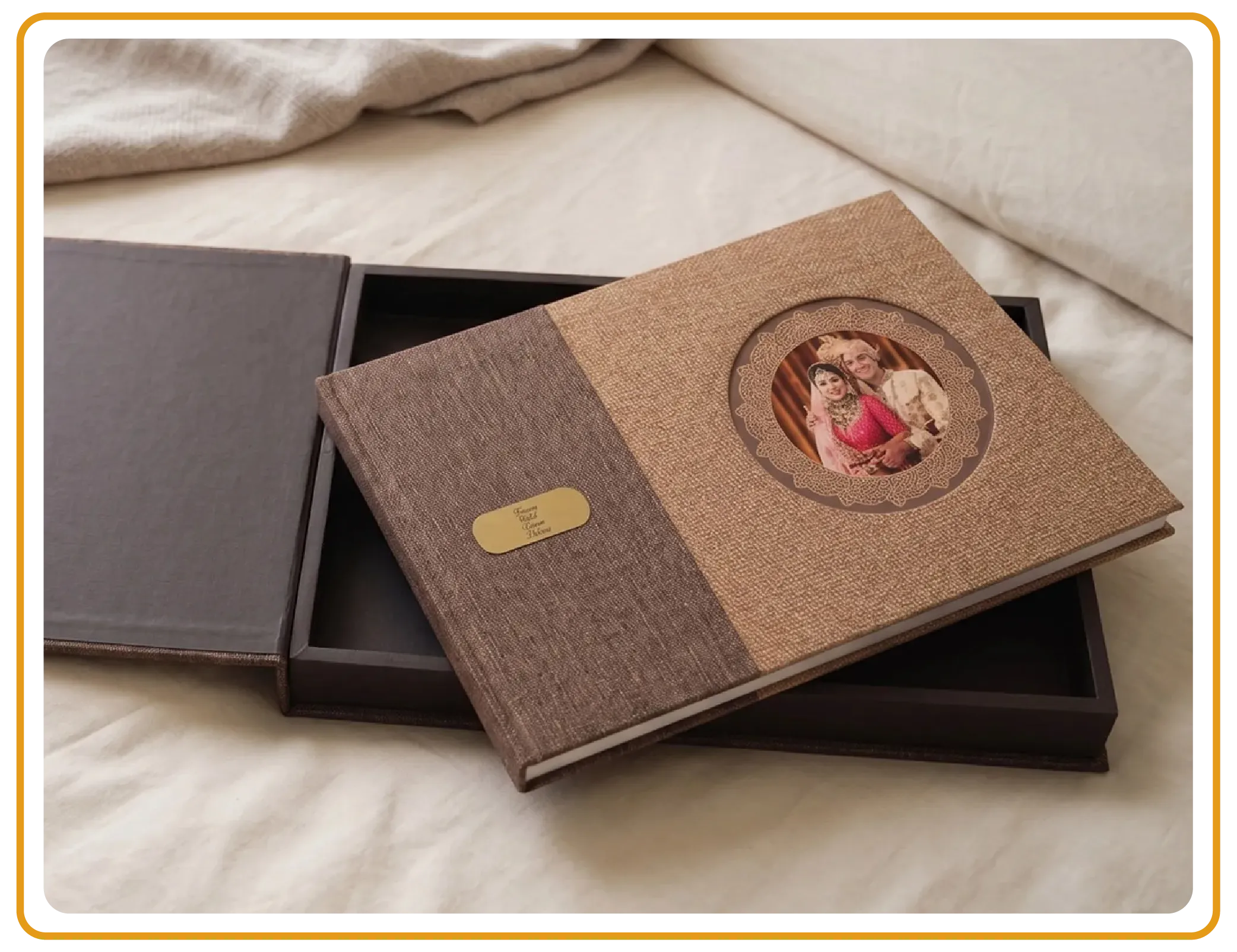 album-crousel-03.webp